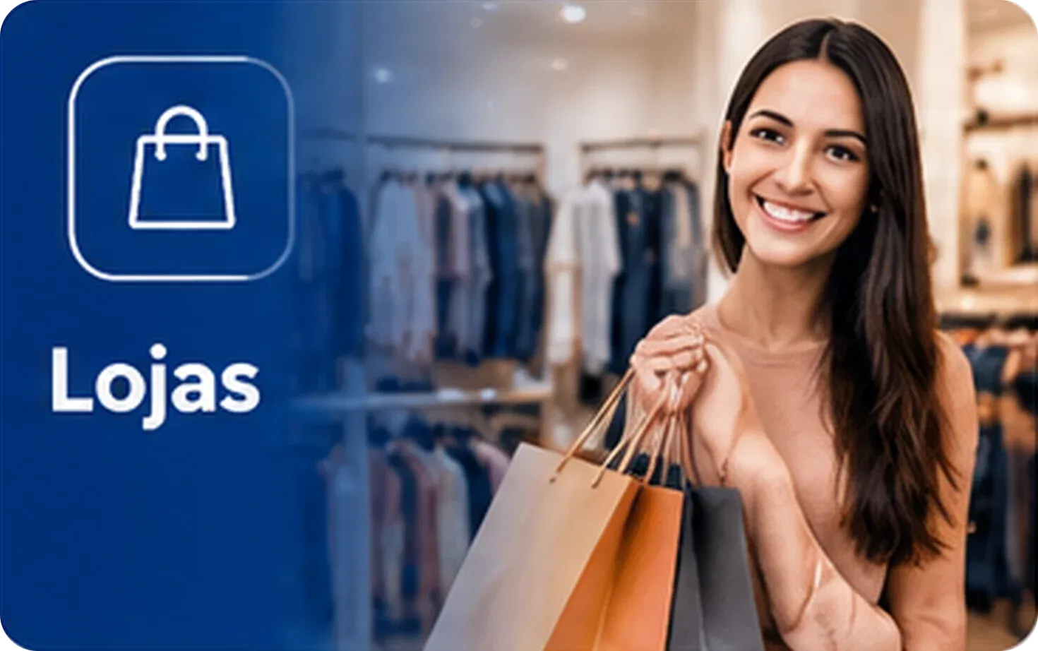 Cliente sorrindo com sacolas de compras dentro de uma loja